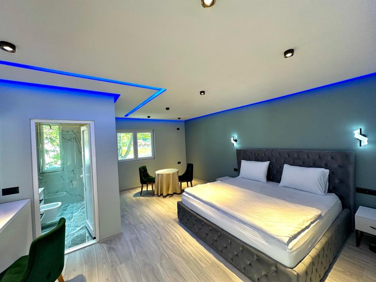 Breezy Hotel Valbone Eksteriør bilde