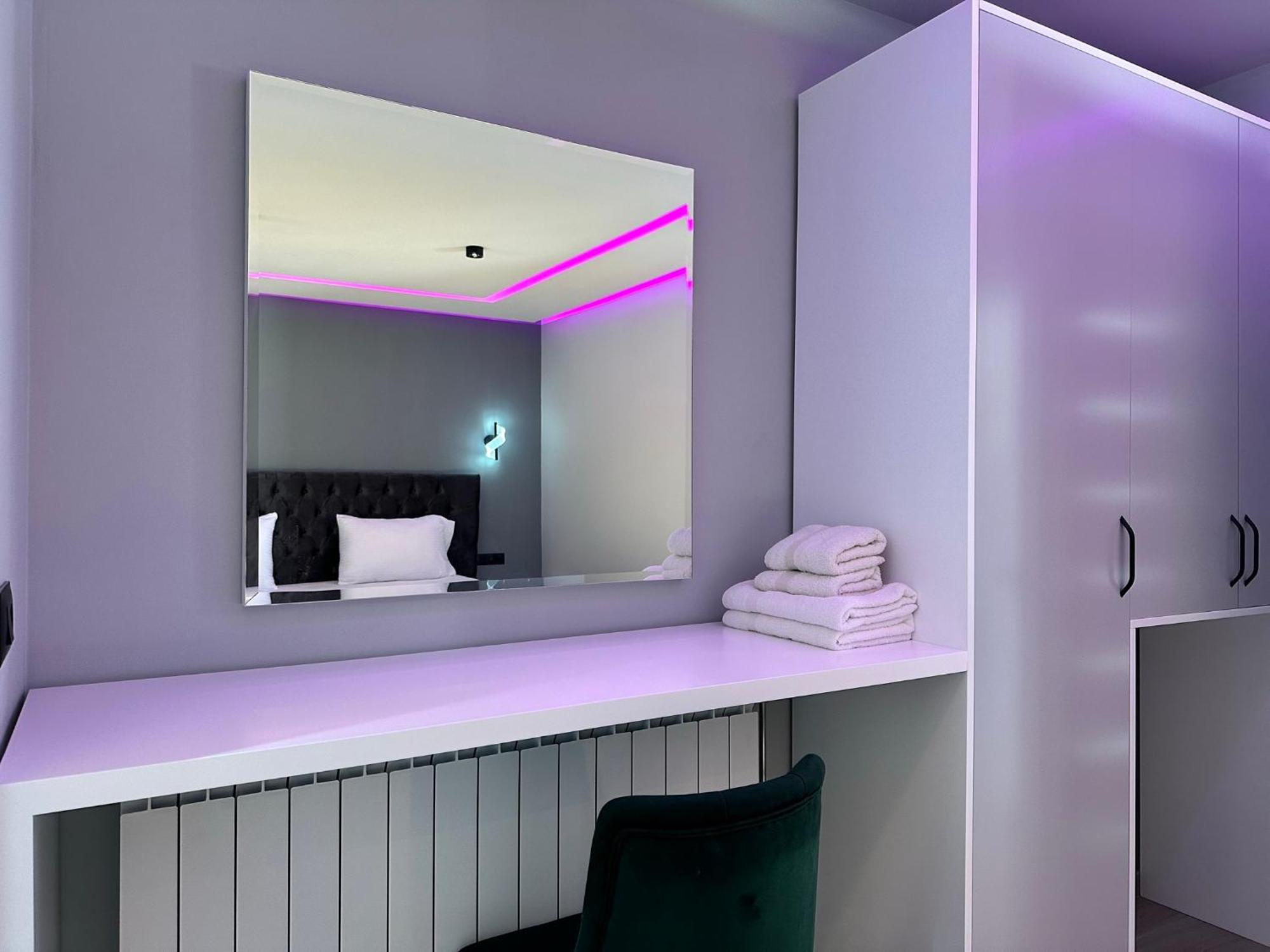 Breezy Hotel Valbone Eksteriør bilde