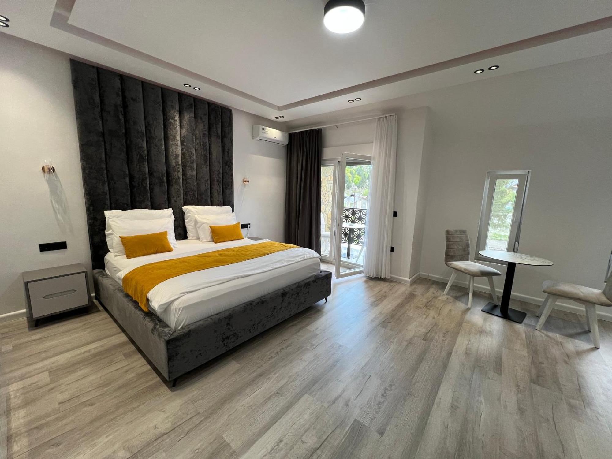 Breezy Hotel Valbone Eksteriør bilde